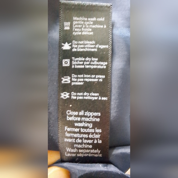 George puffy Navy Jacket, size 6 S/P - Picture 8 of 8